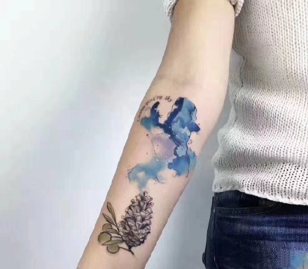 唯美水彩纹身--一组适合手臂等部位的水彩动物纹身图案