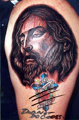 耶稣和school风格十字架纹身图案
