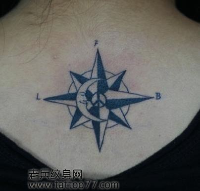 背部图腾星星月亮纹身图案
