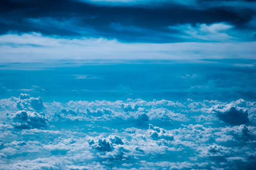 天空中的白云图(14张高清图片)