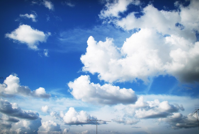 天空中的白云图(14张高清图片)